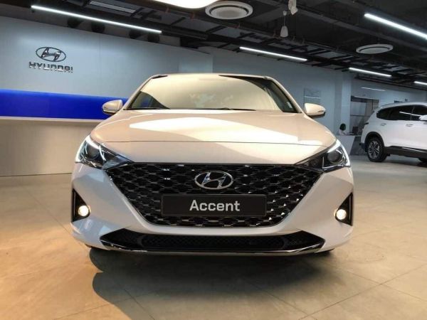Hyundai-Accent-