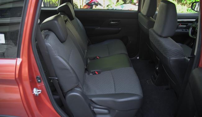 2020-suzuki-xl7-philippines-interior-2nd-row-seats-5f4f74037b9f6