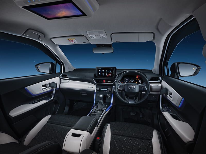 Khoang nội thất trên Toyota Veloz 2022