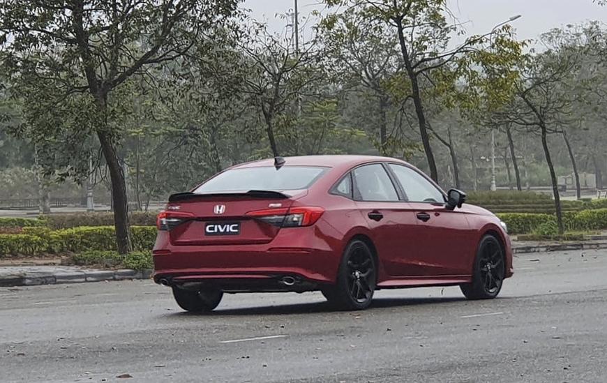 Honda Civic mới đang trong quá trình quay chụp quảng cáo tại Đồng Mô, Sơn Tây, Hà Nội.