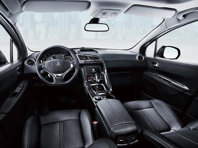 khoang-lai-Peugeot-3008