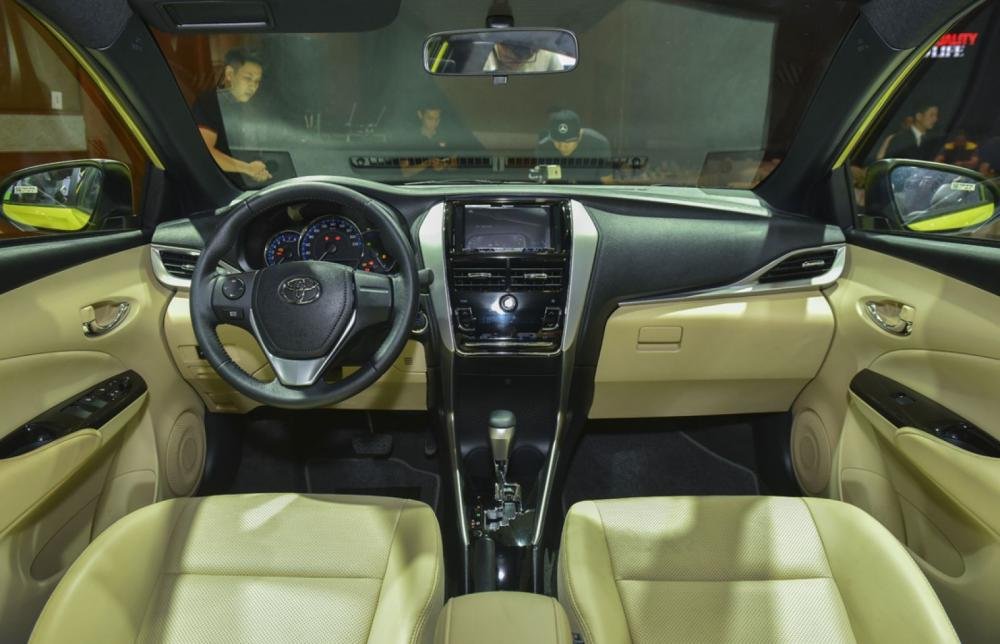 khoang-lai-Toyota-Yaris-2020