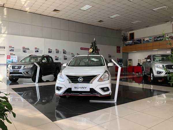 Nhiều mẫu ô tô Nissan vừa được nhà phân phối điều chỉnh giá đồng thời giảm giá trong tháng 12