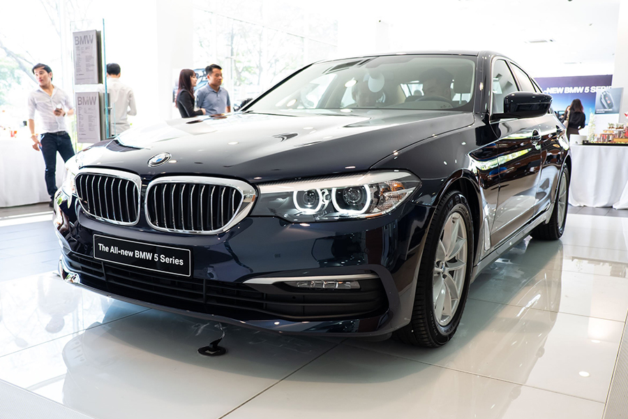 BMW 520i 2014 lăn bánh 40000km bán lại giá 145 tỷ đồng tại Hà Nội