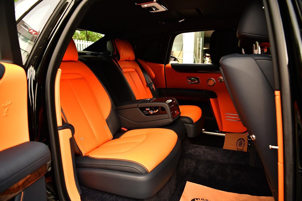 PHANTOM ORIBE A BESPOKE ROLLSROYCE PHANTOM IN COLLABORATION WITH HERMÈS