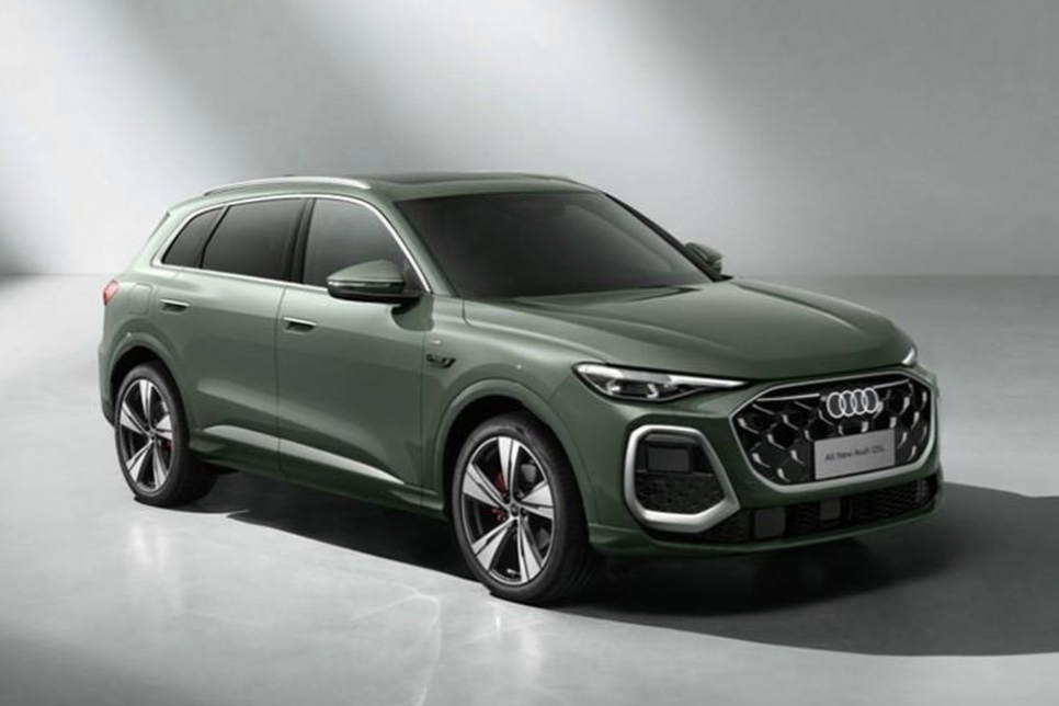4audi-q5l-2026-trinh-lang-suv-hang-sang-gia-cuc-de-chiu-nhieu-cong-nghe-an-toan-1766634020.png