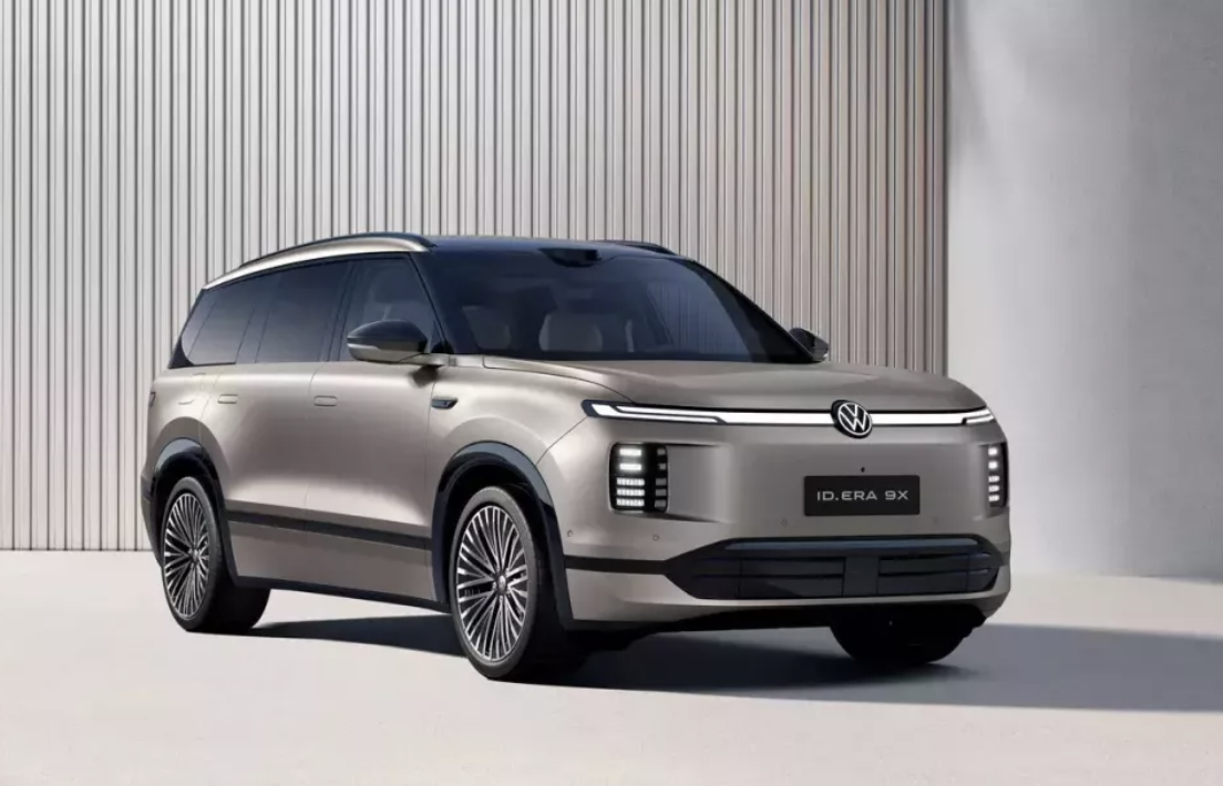 1suv-dien-moi-cua-volkswagen-lo-dien-to-hon-touareg-dai-vuot-bmw-x7-nhung-kho-de-so-huu-1768237210.png