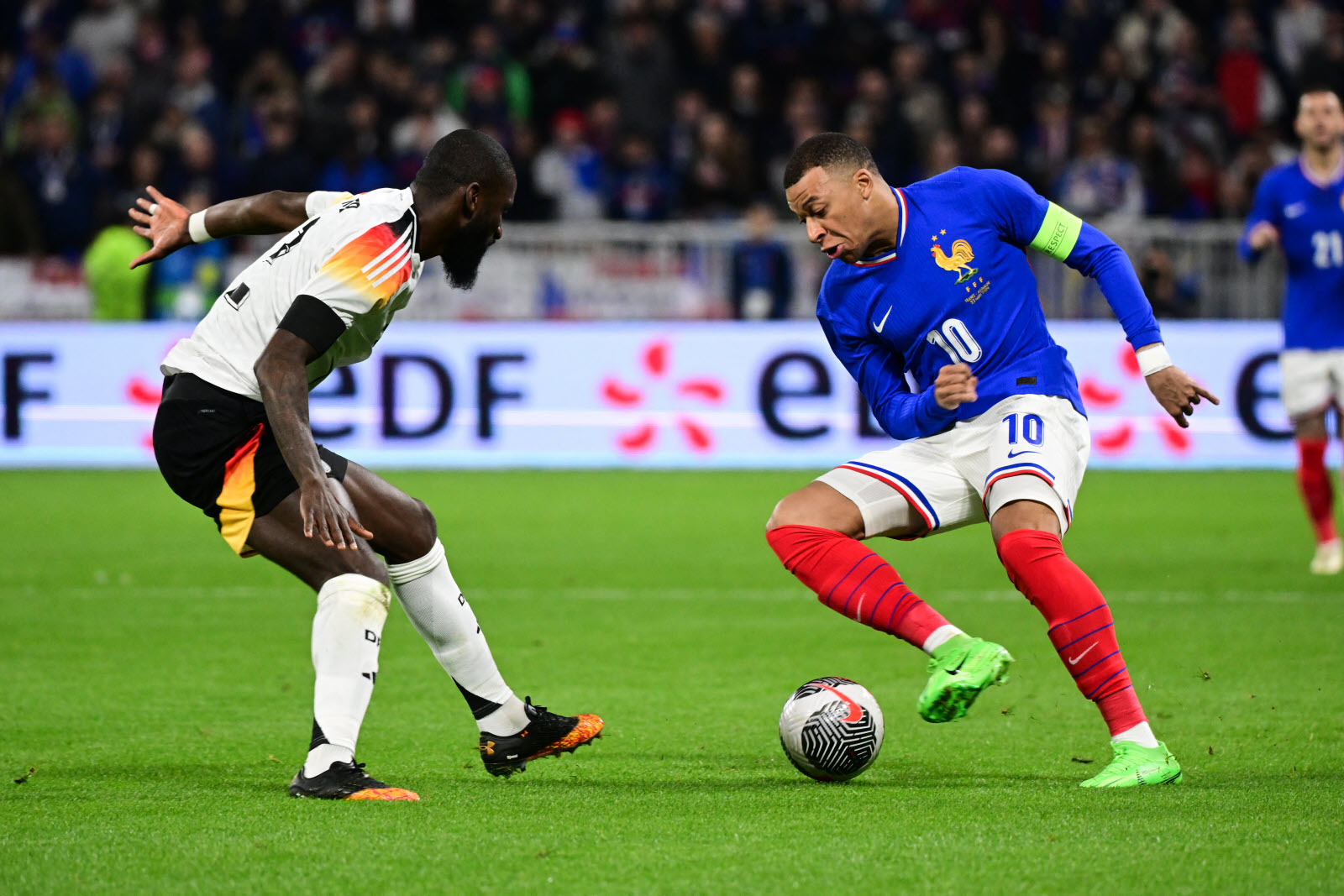 photo-afp-olivier-chassignole-1711225811