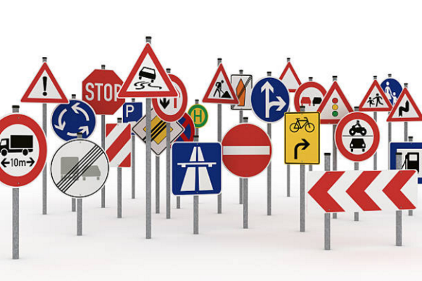8 loại biển báo giao thông quan trọng mà mọi tài xế cần nắm rõ