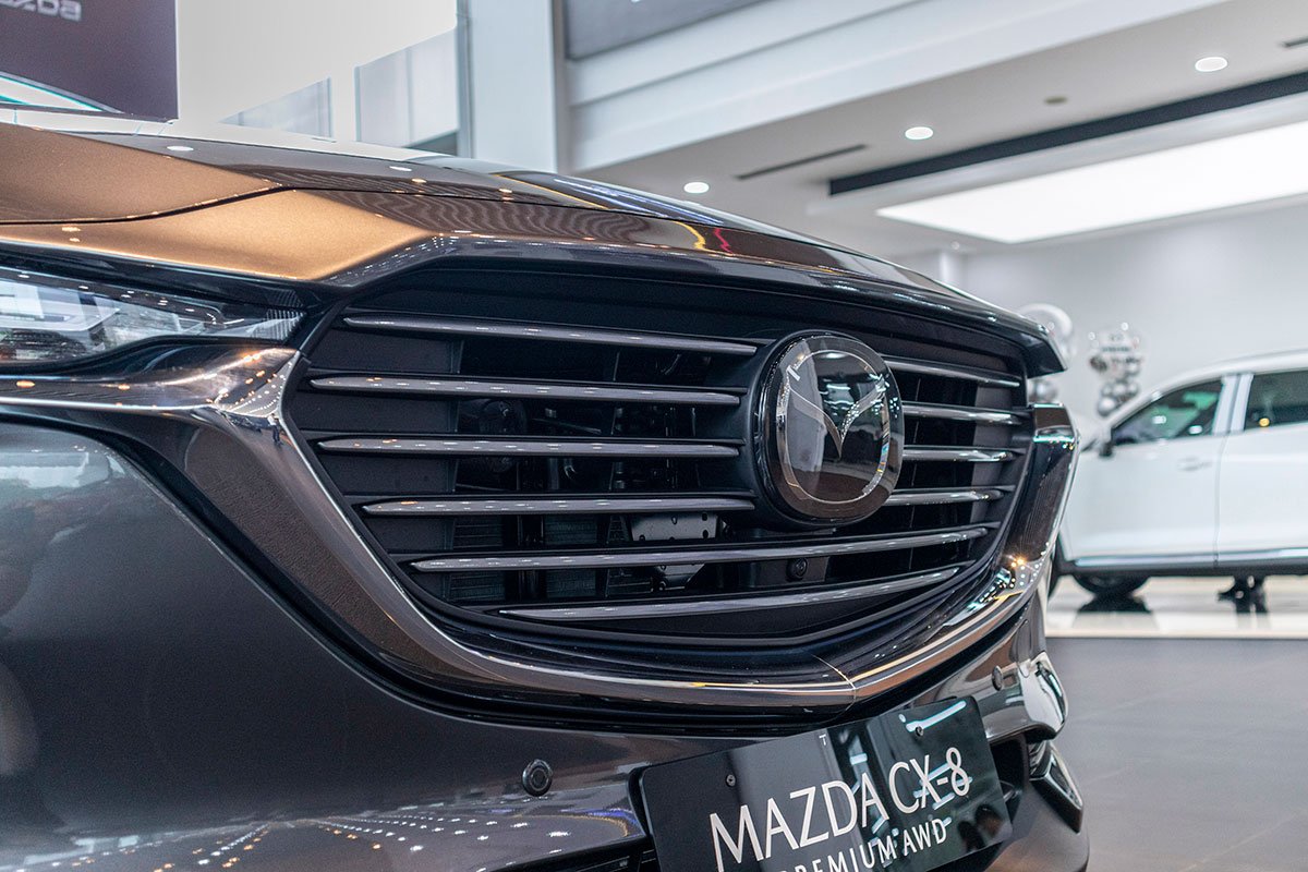 Đầu xe Mazda CX-8 2019