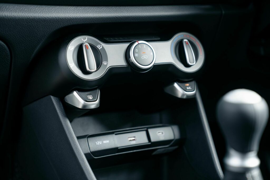 https___www.carscoops.comhttps___www.carscoops.com