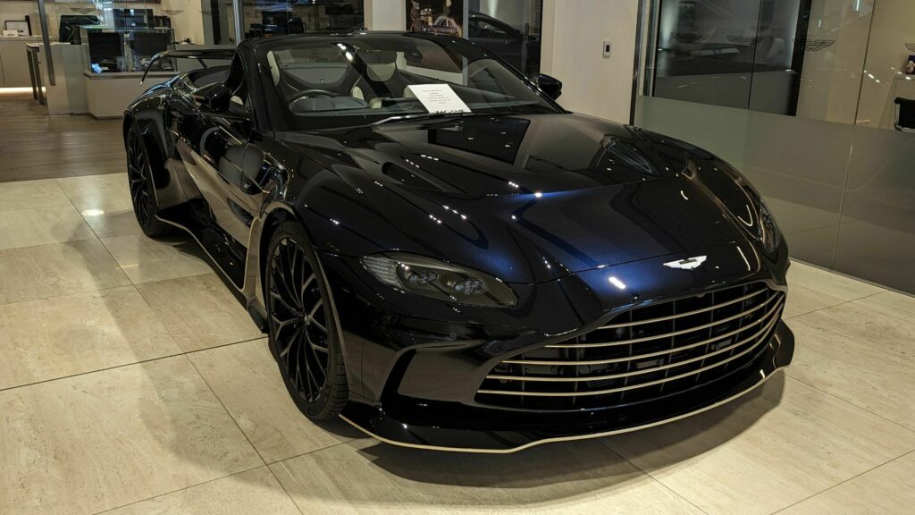 https___www.carscoops.comhttps___www.carscoops.com