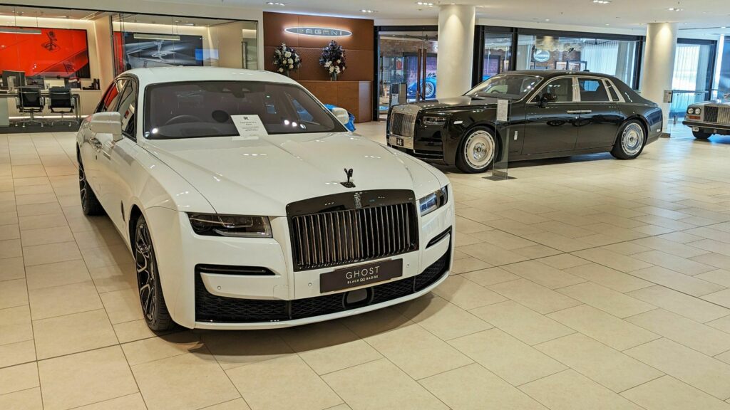 https___www.carscoops.comhttps___www.carscoops.com