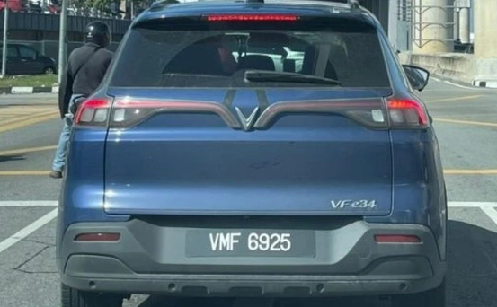VinFast VF e34 chạy thử trước đó lại Malaysia