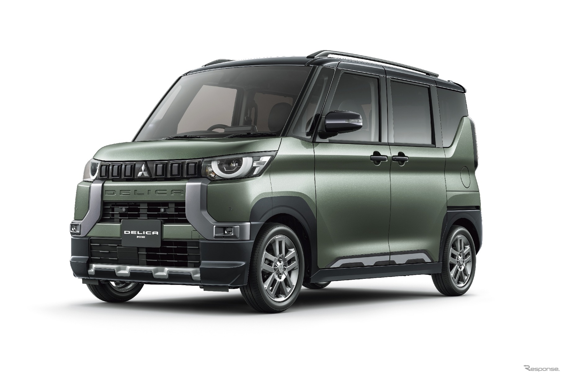 Mitsubishi Delica Mini T Premium do hãng cung cấp