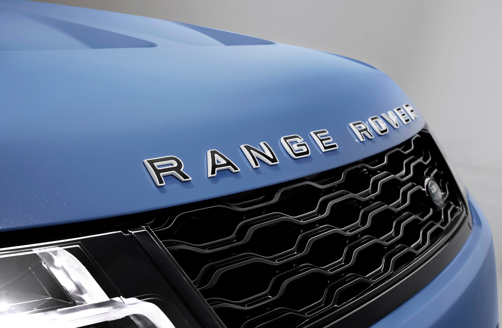 2022-Range-Rover-Sport-SVR-Ultimate-5