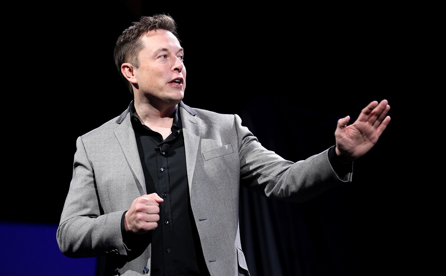 Elon Musk - CEO tài năng của SpaceX và Tesla