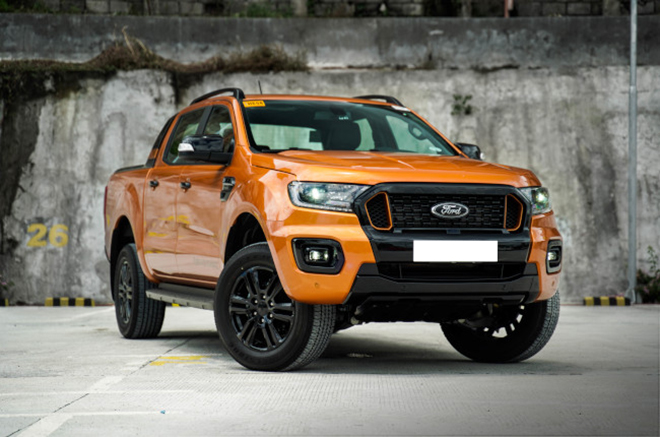 Gia-xe-Ford-Ranger-lan-banh-thang-12-2021-giam-50-le-phi-truoc-ba-17-1639070414-553-width660height437