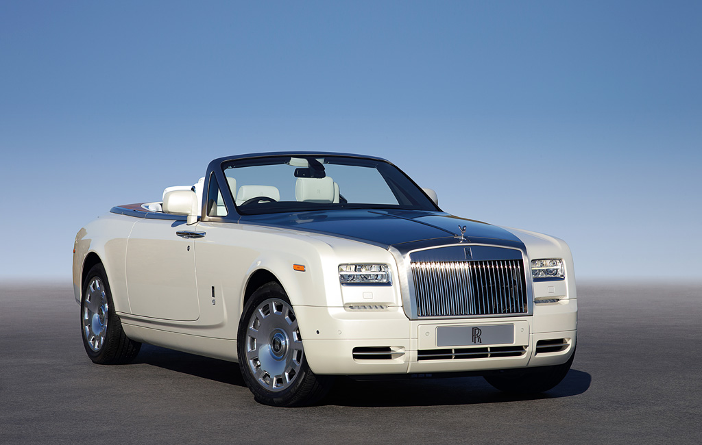 Rolls-Royce Phantom Convertible (mui trần)