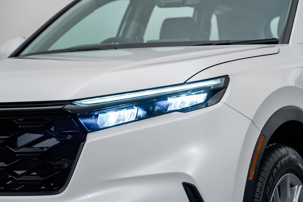 Đèn pha LED của Honda CR-V EL 4WD 2023