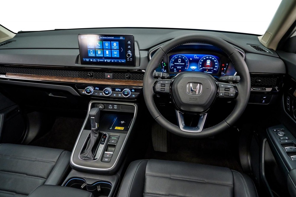 Honda CR-V EL 4WD 2023 có mặt táp-lô ốp gỗ