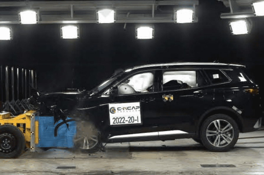 Ford Territory trong bài thử nghiệm an toàn của C-NCAP