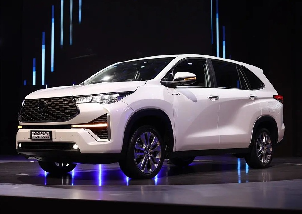 Innova 2023 & mọi thứ cần biết trước khi về Việt Nam