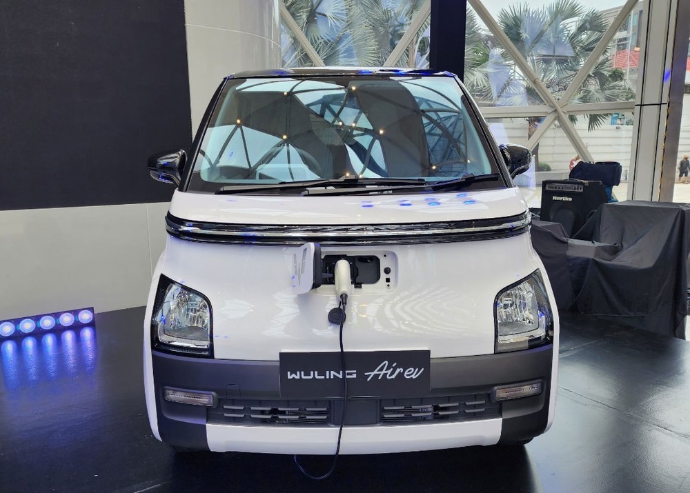 Wuling Air EV bản tiêu chuẩn chạy được 200 kmWuling Air EV bản tiêu chuẩn chạy được 200 km