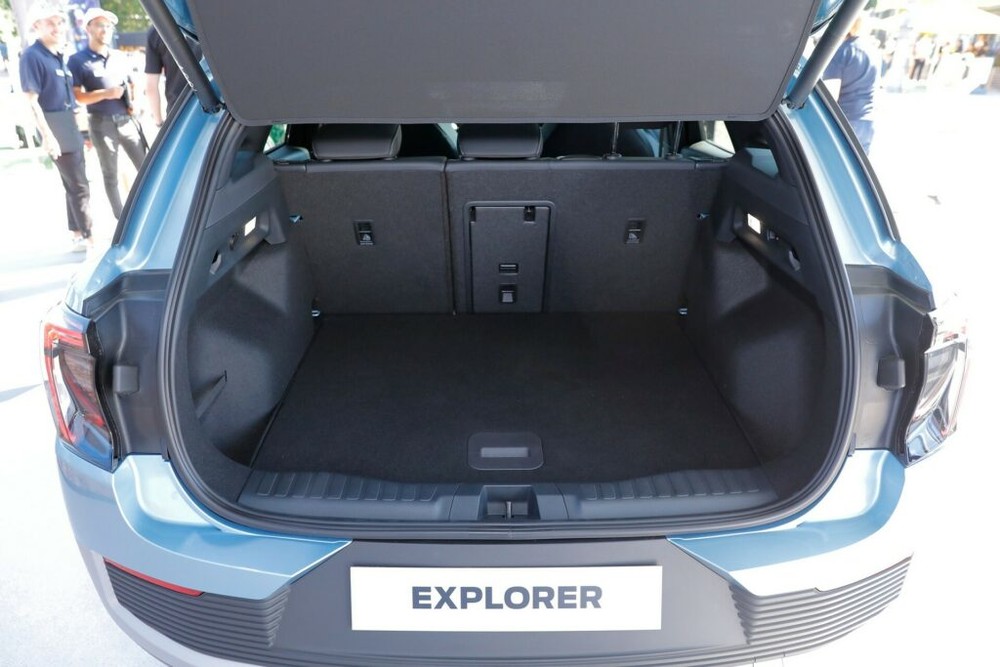 Khoang hành lý của Ford Explorer EV