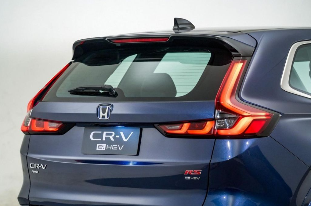 Honda CR-V e:HEV RS tại Thái Lan được trang bị dẫn động 2 cầu