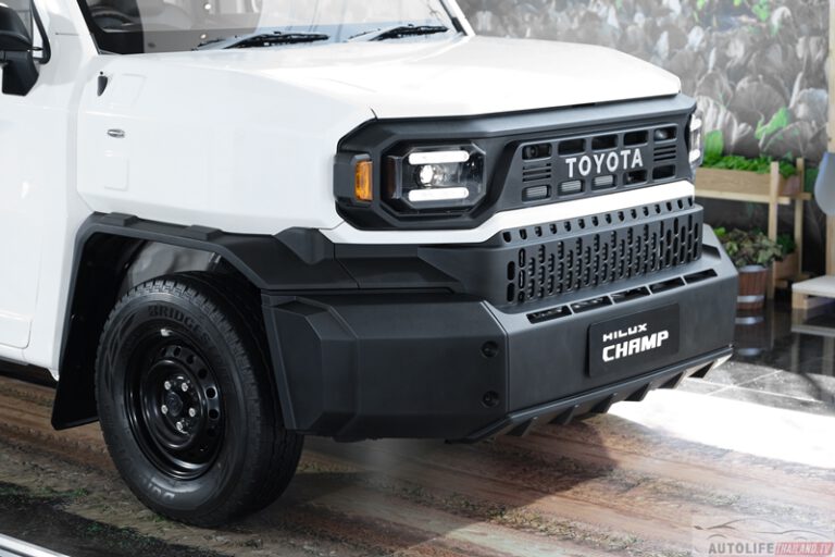 Hilux_Champ_Standard_016-Hilux_Champ_Standard_016-