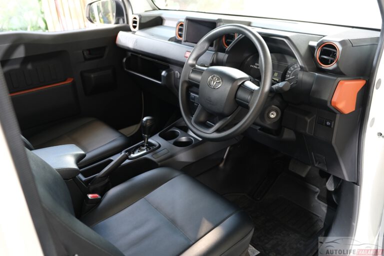 Hilux_Champ_Standard_042-Hilux_Champ_Standard_042-