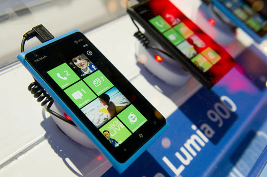 Flagship Nokia Lumia 900 một thời