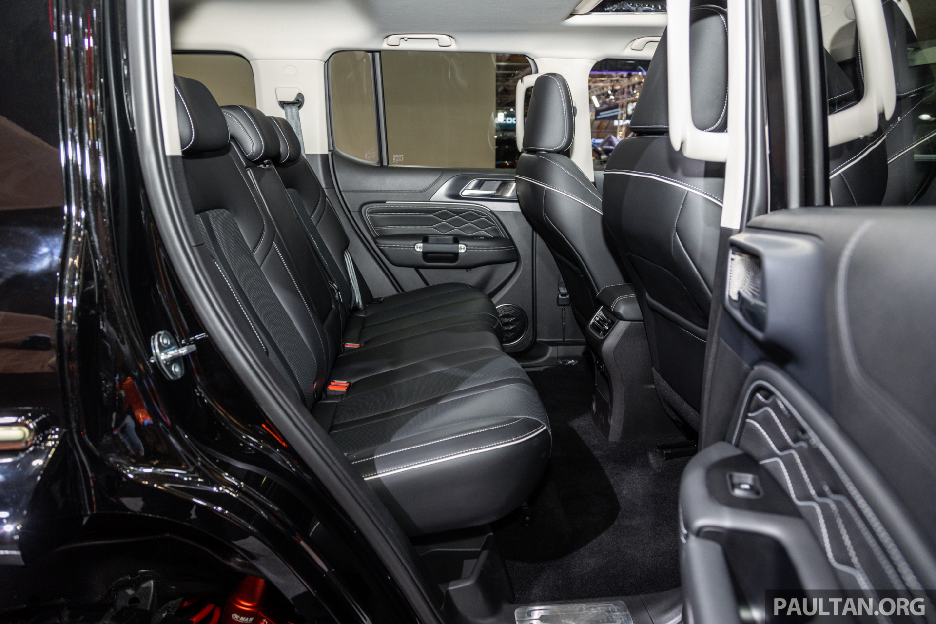 2024-MAS_GWM-Tank-300-4WD2024-MAS_GWM-Tank-300-4WD