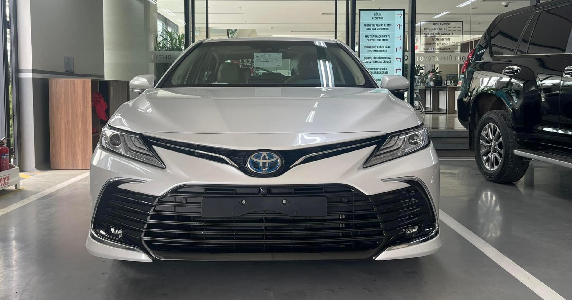 Toyota Camry hybrid