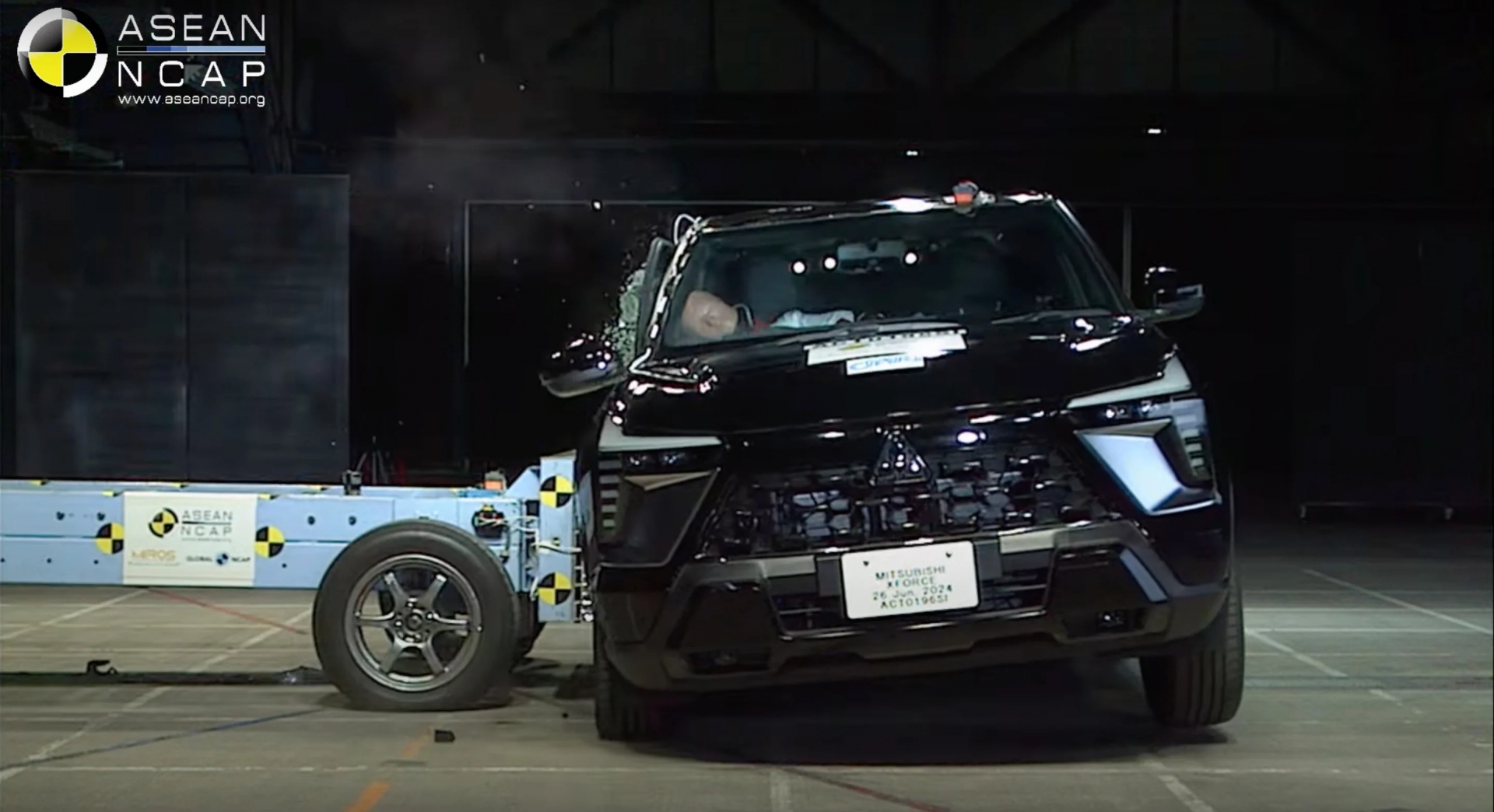 2024-Mitsubishi-Xforce-NCAP_feature