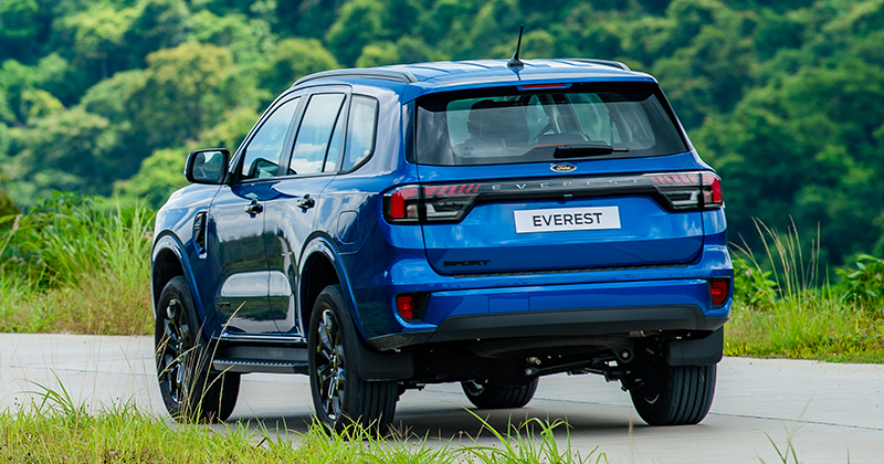 150665-FORD-EVEREST-64