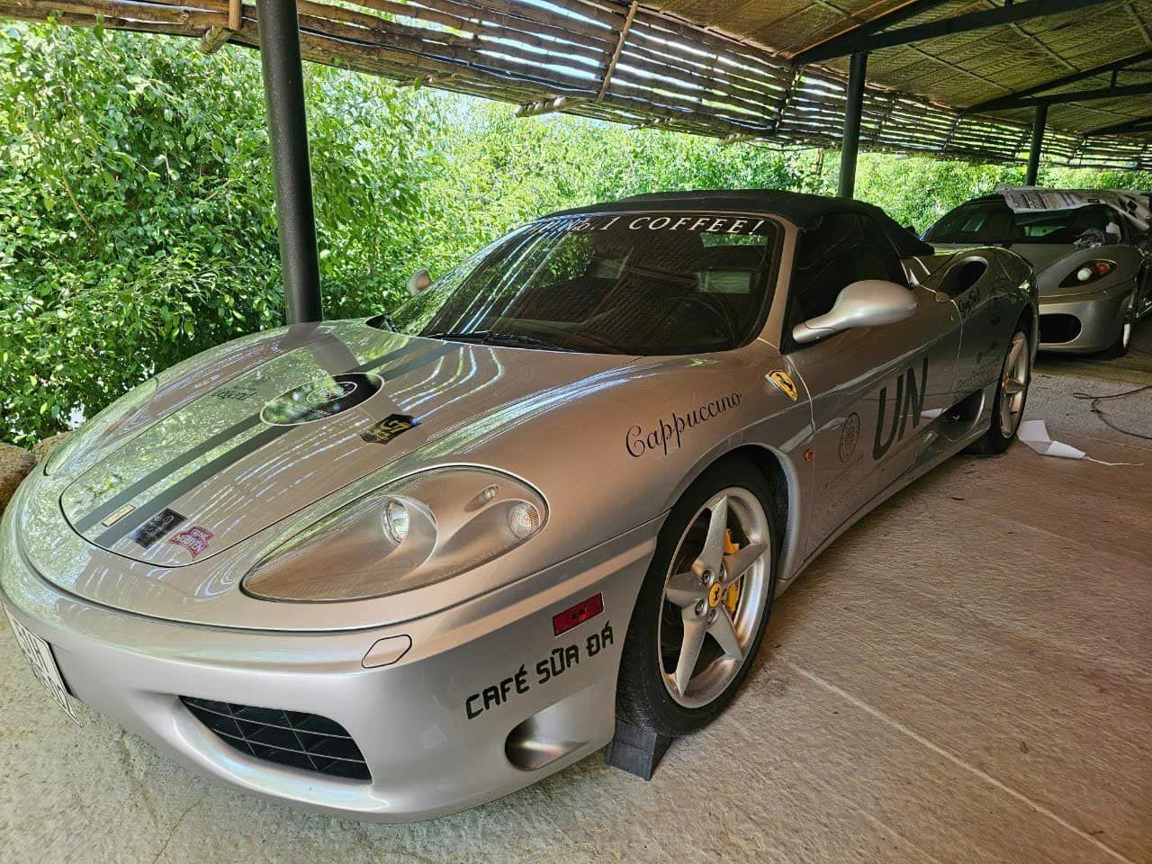 Ferrari 360 Spider.