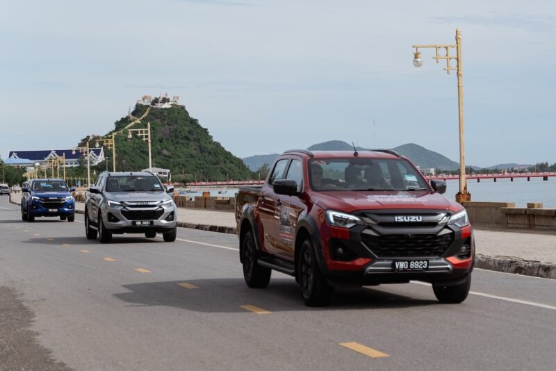 Isuzu D-Max lập kỷ lục chạy 2.000 km mà không cần đổ lại nhiên liệu