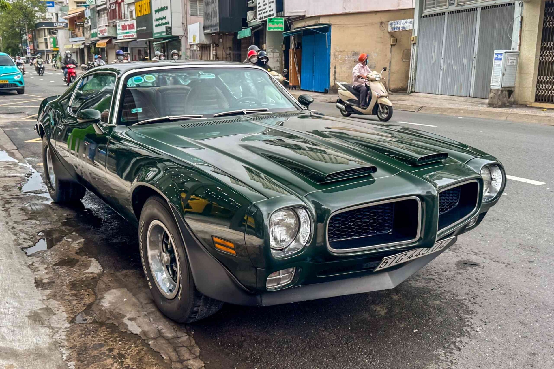 pontiac-firebird-formula-4001-17_optimized