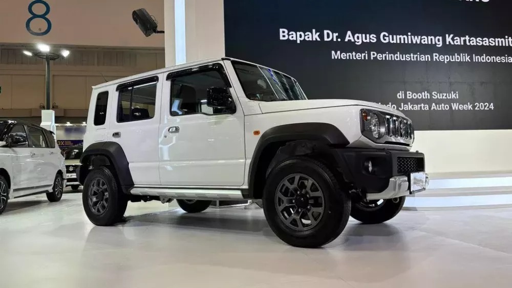 suzuki-jimny-white-rhino-edition (1)