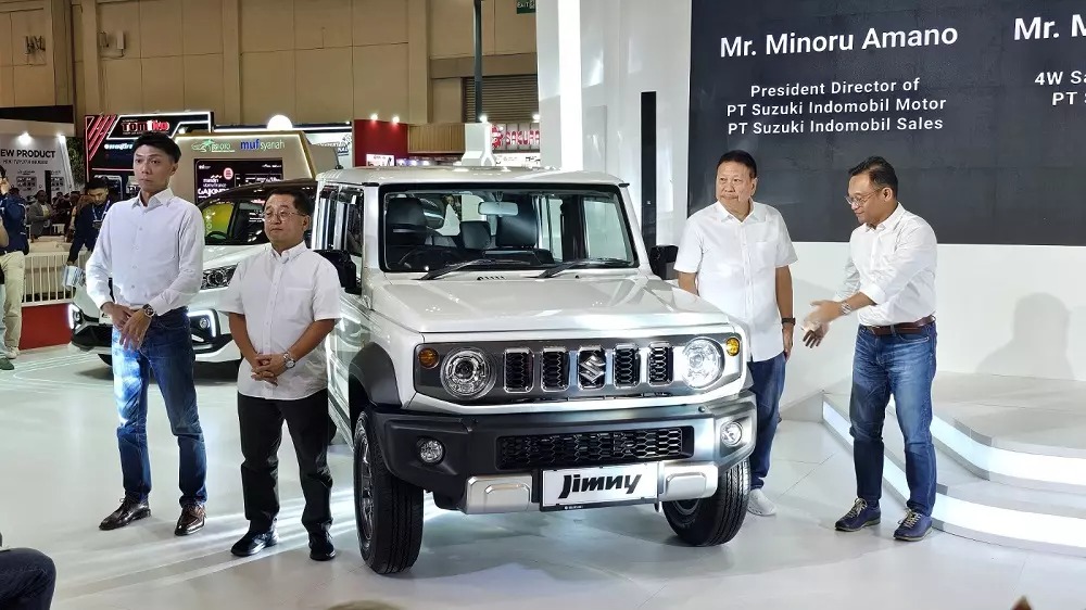 suzuki-jimny-white-rhino-edition