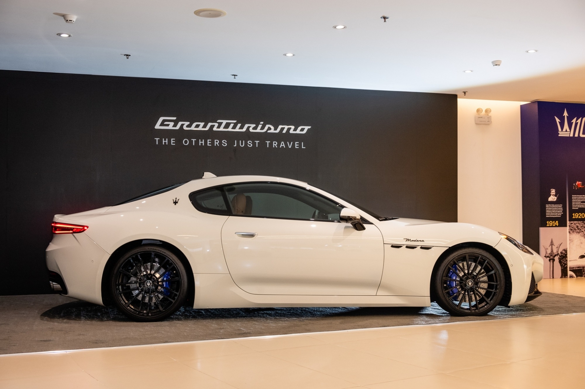 maserati-granturismo-2