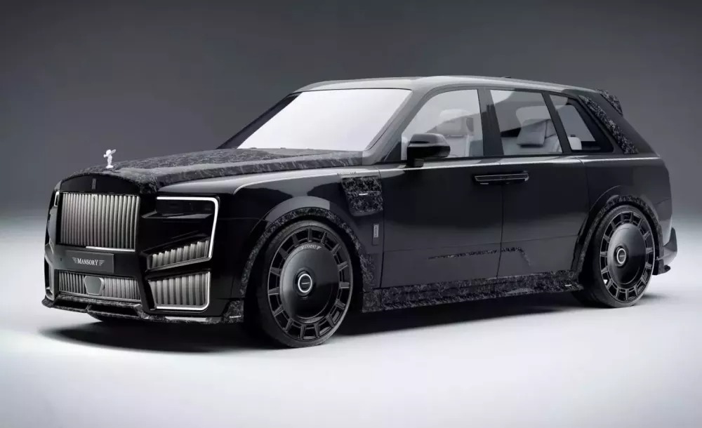 Rolls-Royce-Cullinan-3