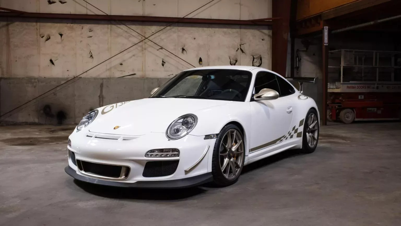 Porsche-911-GT3-RS-Auction-997-1