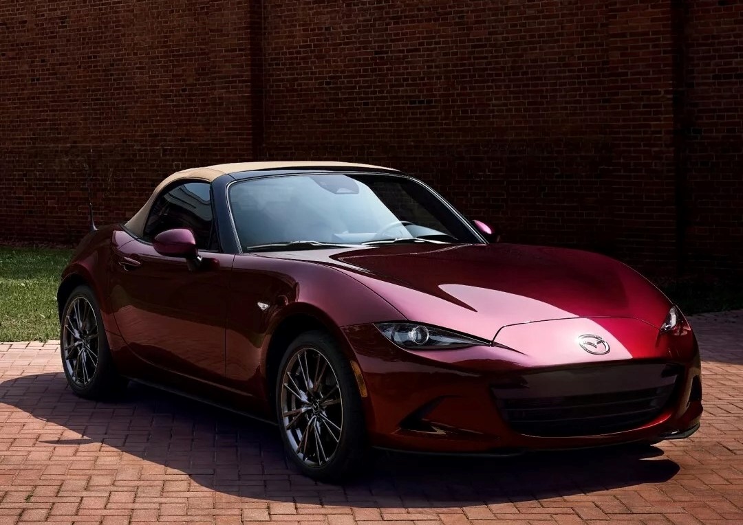 2025-Mazda-MX-5-Miata-35th-Anniv (3)