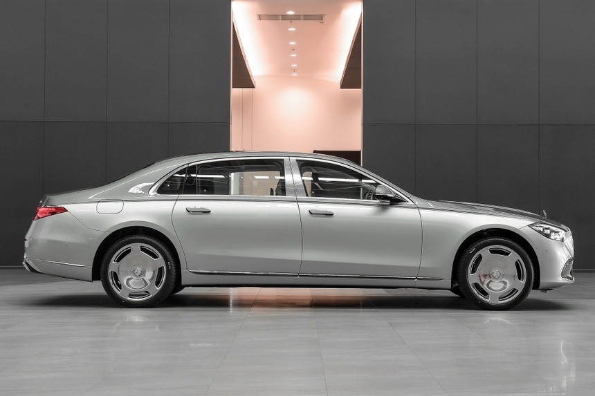 Mercedes-Maybach S 580 e PHEV 6