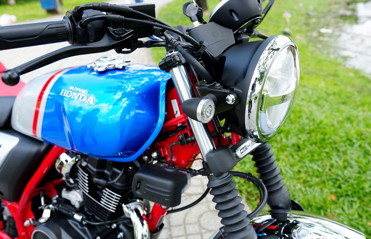 honda-cgx150-2025-cafe-racer-3