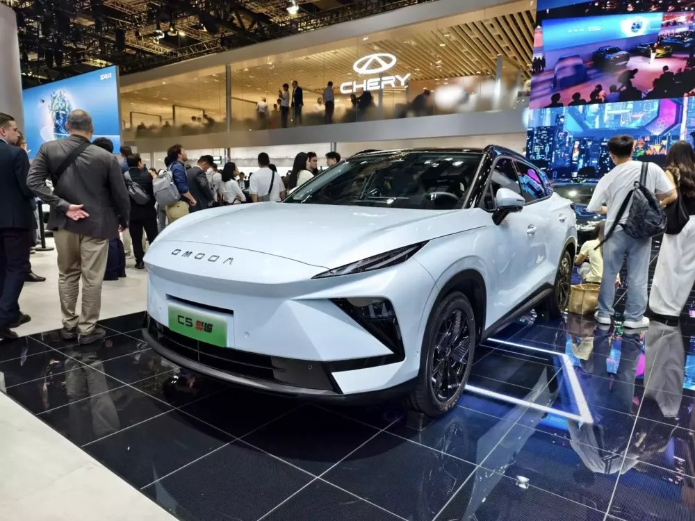 omoda-c5-shs