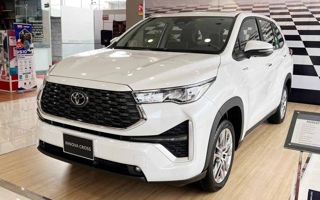 innova-cross